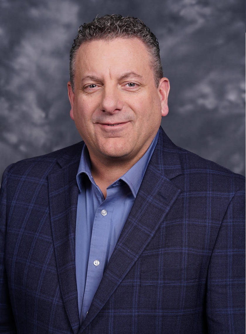 Headshot of Pete First